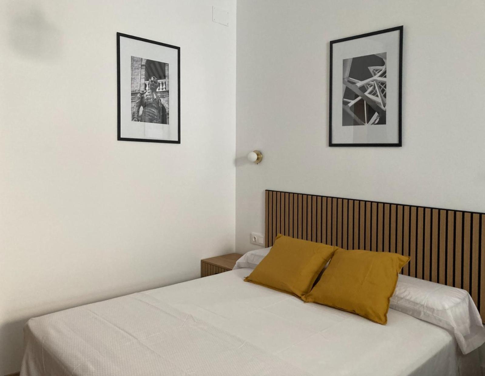 Appartement Dormavalencia Cronica Extérieur photo